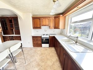 Photo 26- click for photo gallery